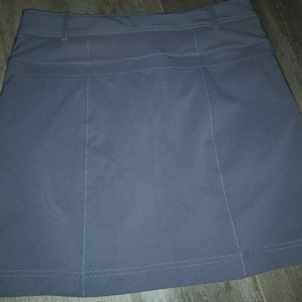 Cutter & Buck skort - Picture 3 of 7